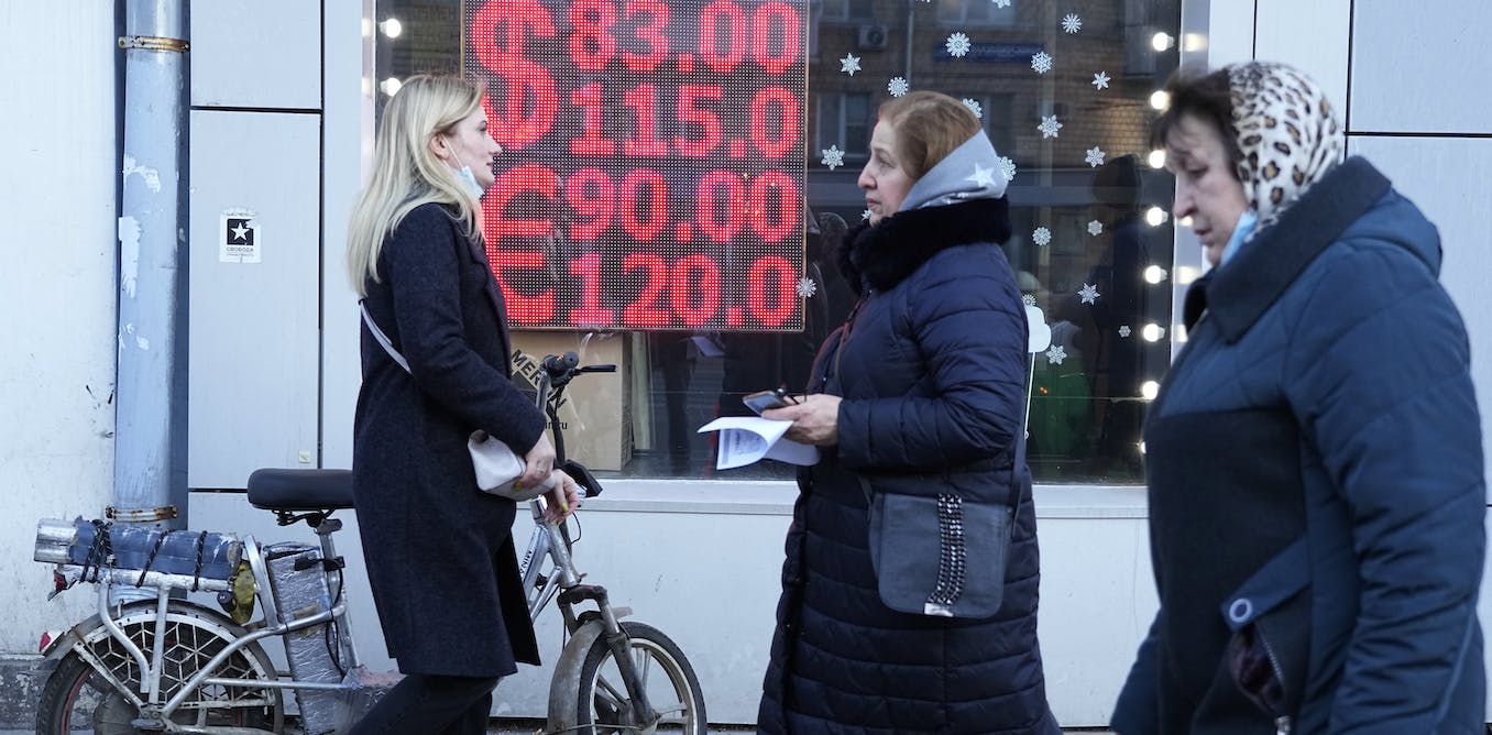 Ordinary Russians are already feeling the economic pain of sanctions over Ukraine invasion